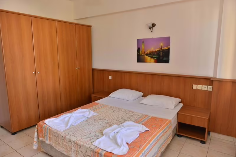 ORANGE GARDEN APT