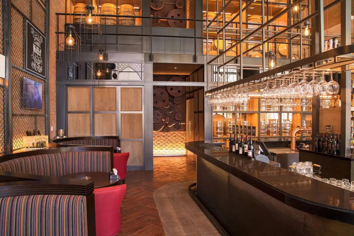 SAADIYAT ROTANA RESORT & VILLAS