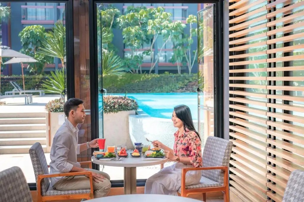 HOLIDAY INN EXPRESS PHUKET PATONG BEACH CENTRAL