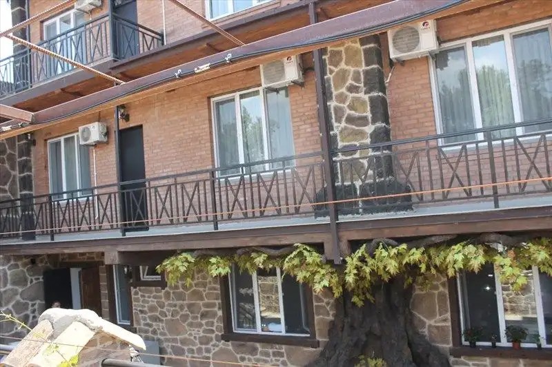 GREMI HOTEL
