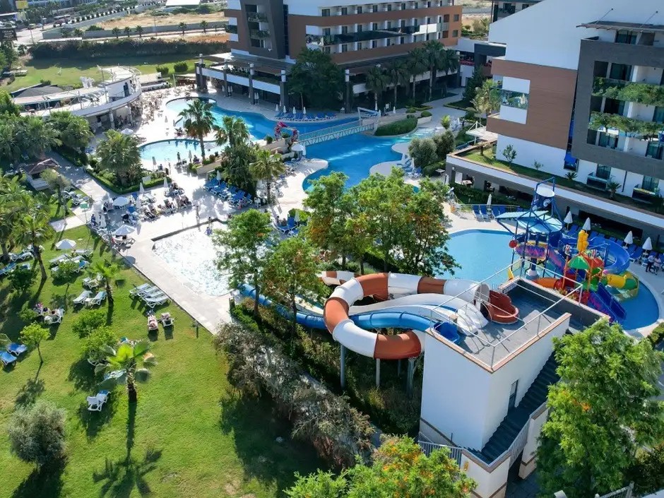 TERRACE ELITE RESORT