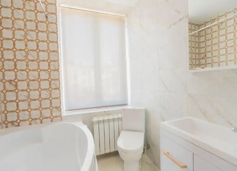 UHOTEL (Ю ОТЕЛЬ)