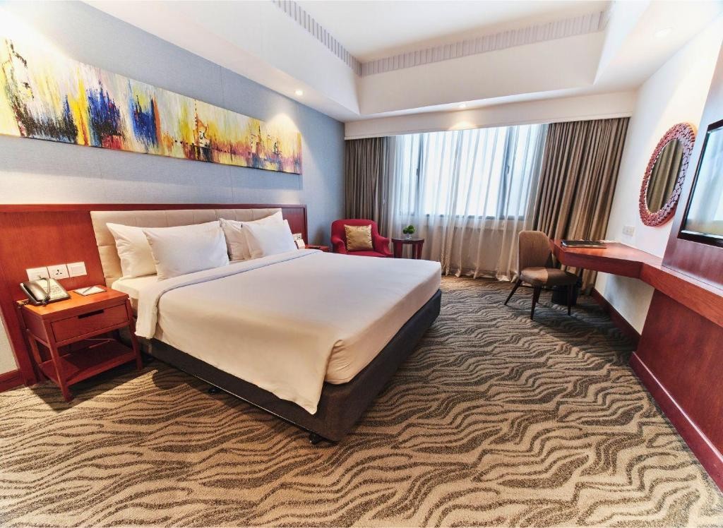 SAIGON PRINCE HOTEL (EX. DUXTON SAIGON)