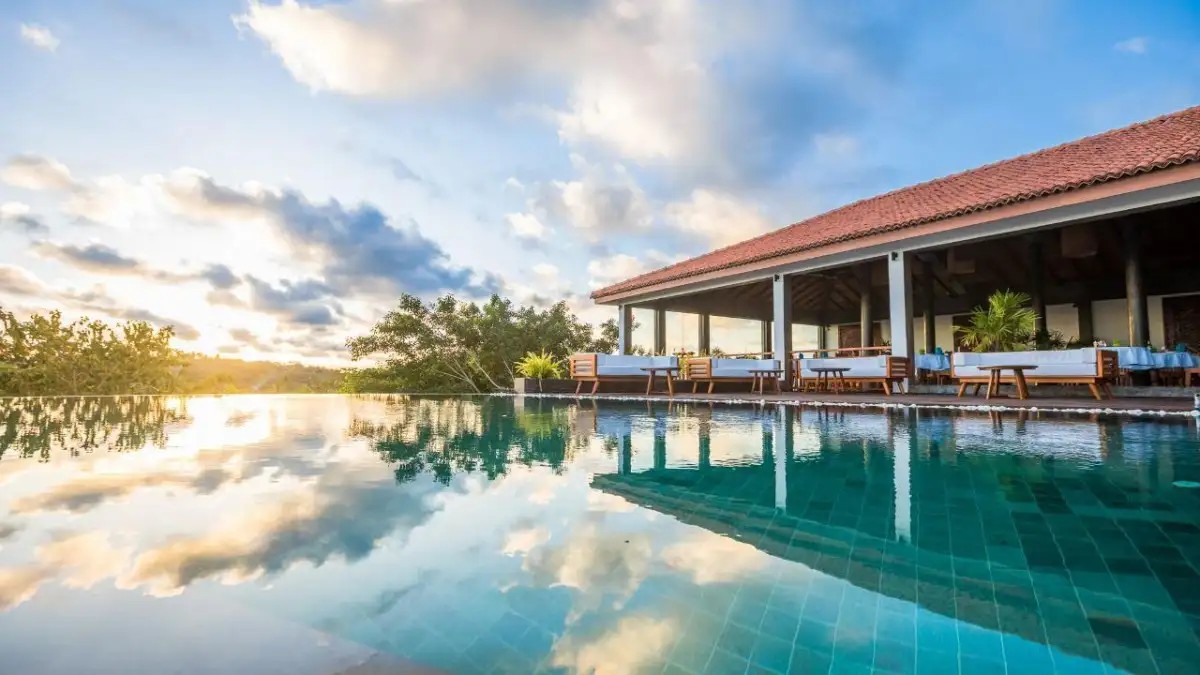 MAYAVEE RESORT AND SPА