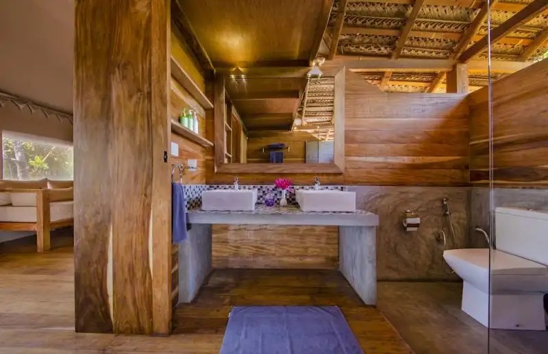 JUNGLE BEACH CAMP