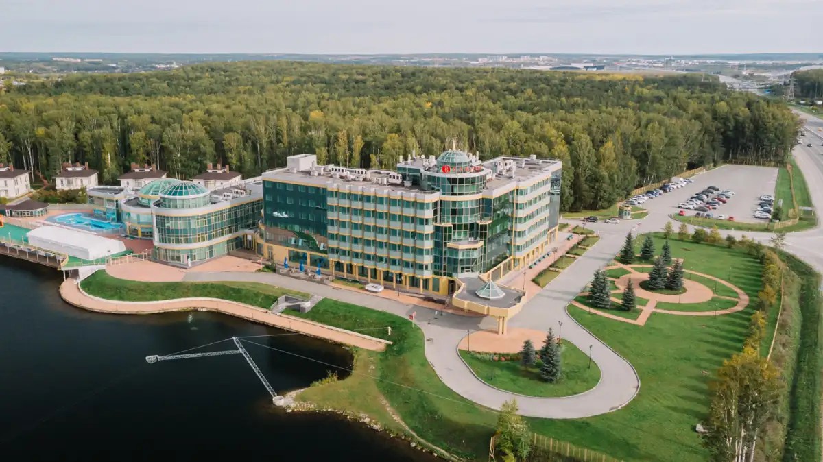 РАМАДА ЕКАТЕРИНБУРГ