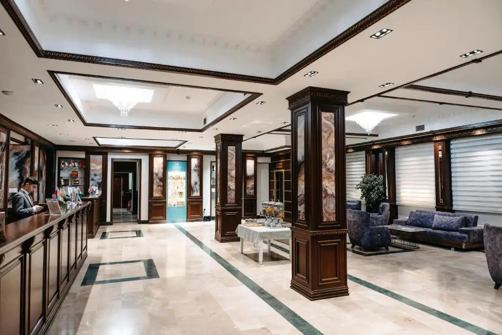 GRAND HOTEL BAKU
