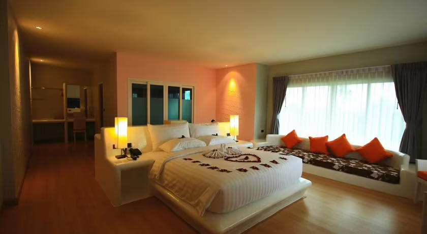 THE CHALET PHUKET BOUTIQUE RESORT