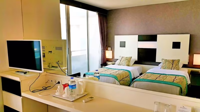 BLUE GARDEN HOTEL