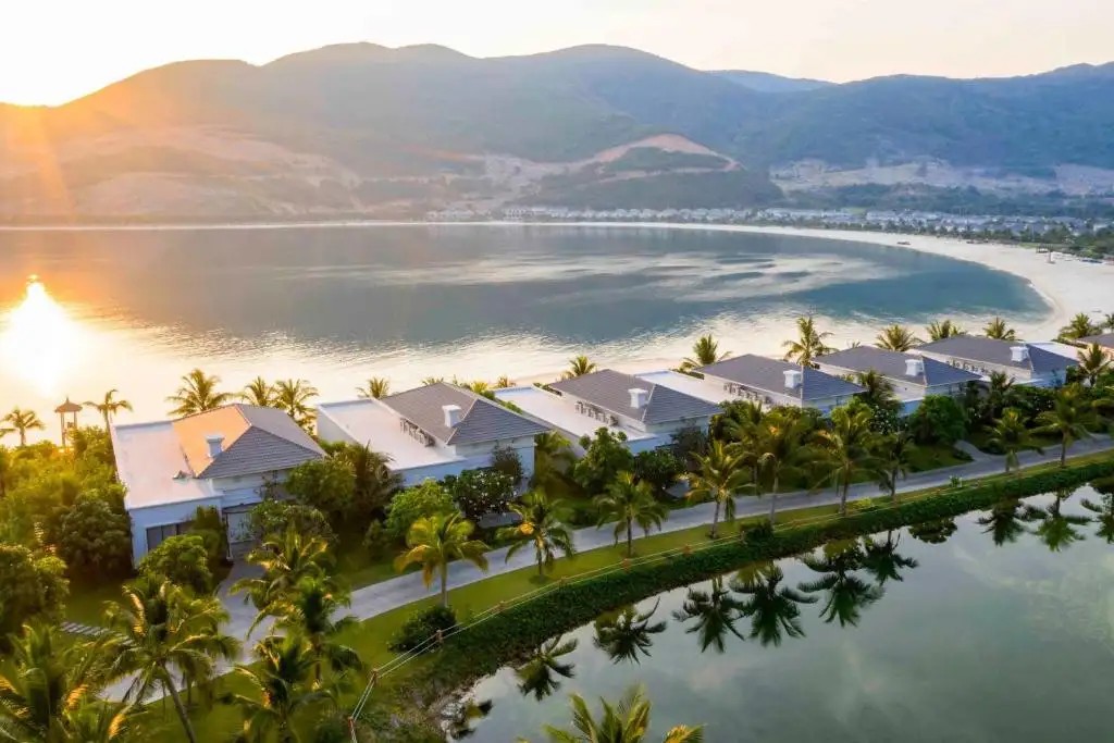 NHA TRANG MARRIOTT RESORT & SPA HON TRE ISLAND