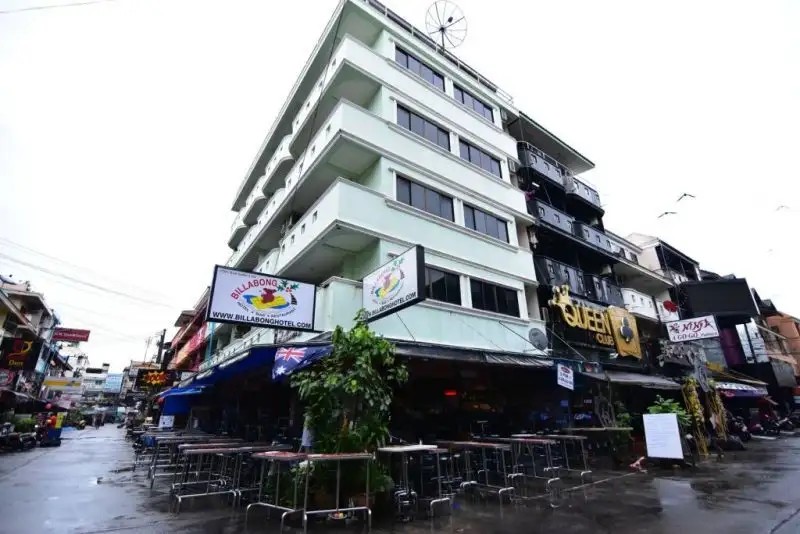 OYO 75381 BILLABONG HOTEL