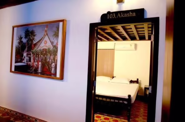 PERUMBAYIL AYURVEDA MANA