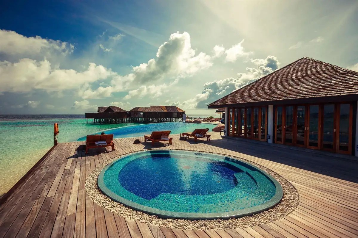 LILY BEACH RESORT & SPA