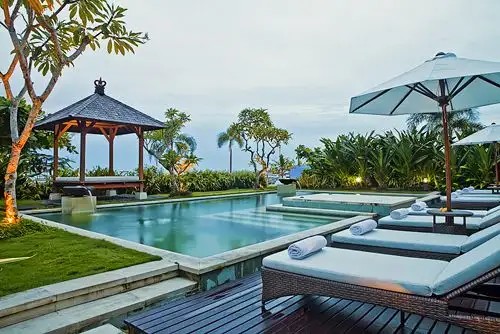 THE SEGARA SUITES