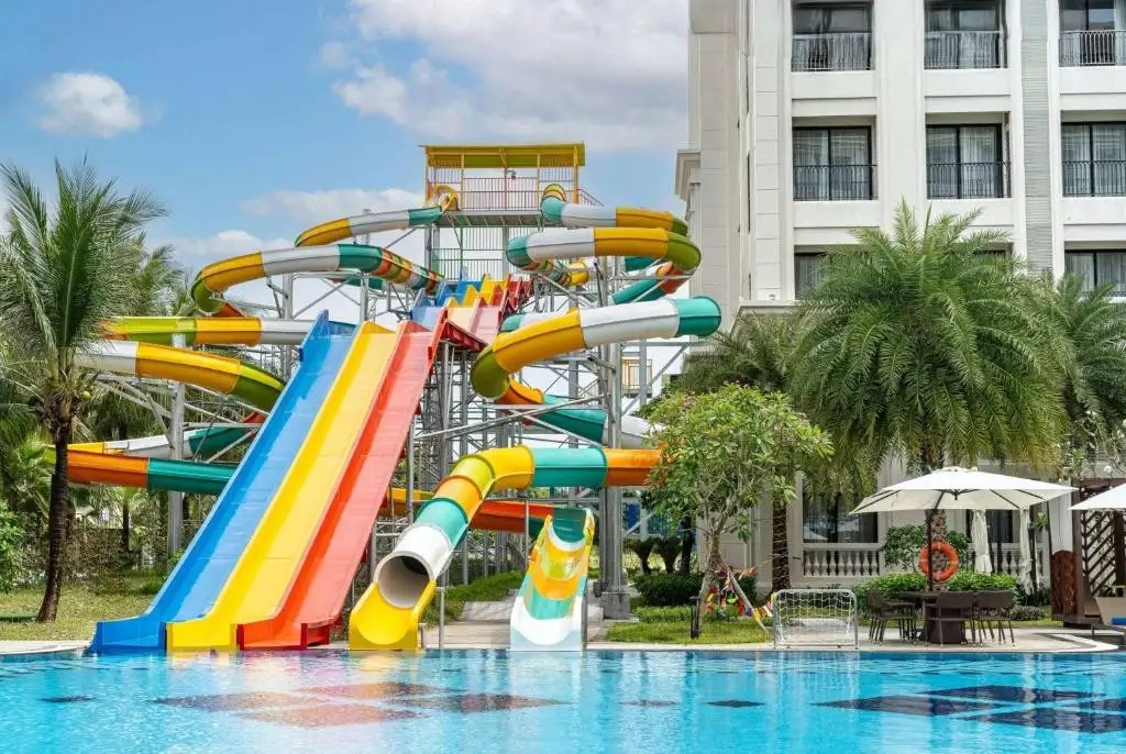 WYNDHAM GARDEN GRANDWORLD PHU QUOC (EX. VINHOLIDAYS INFINITY PHU QUOC)