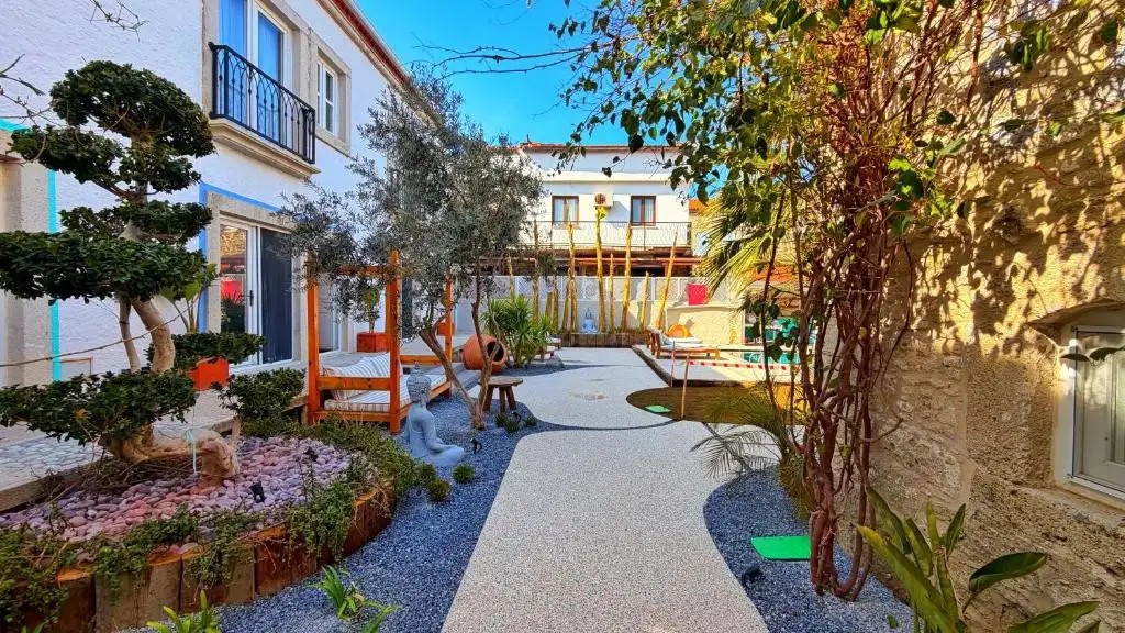 JARDIN D AZUR ALACATI