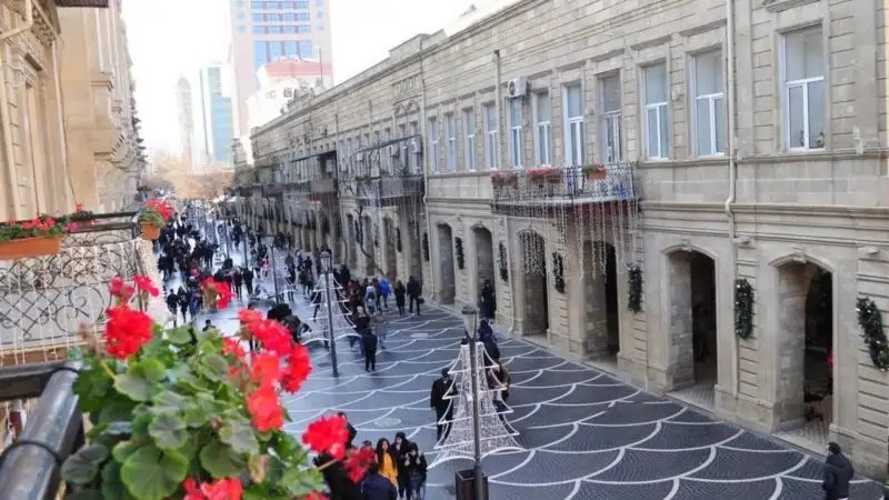 DROP INN BAKU