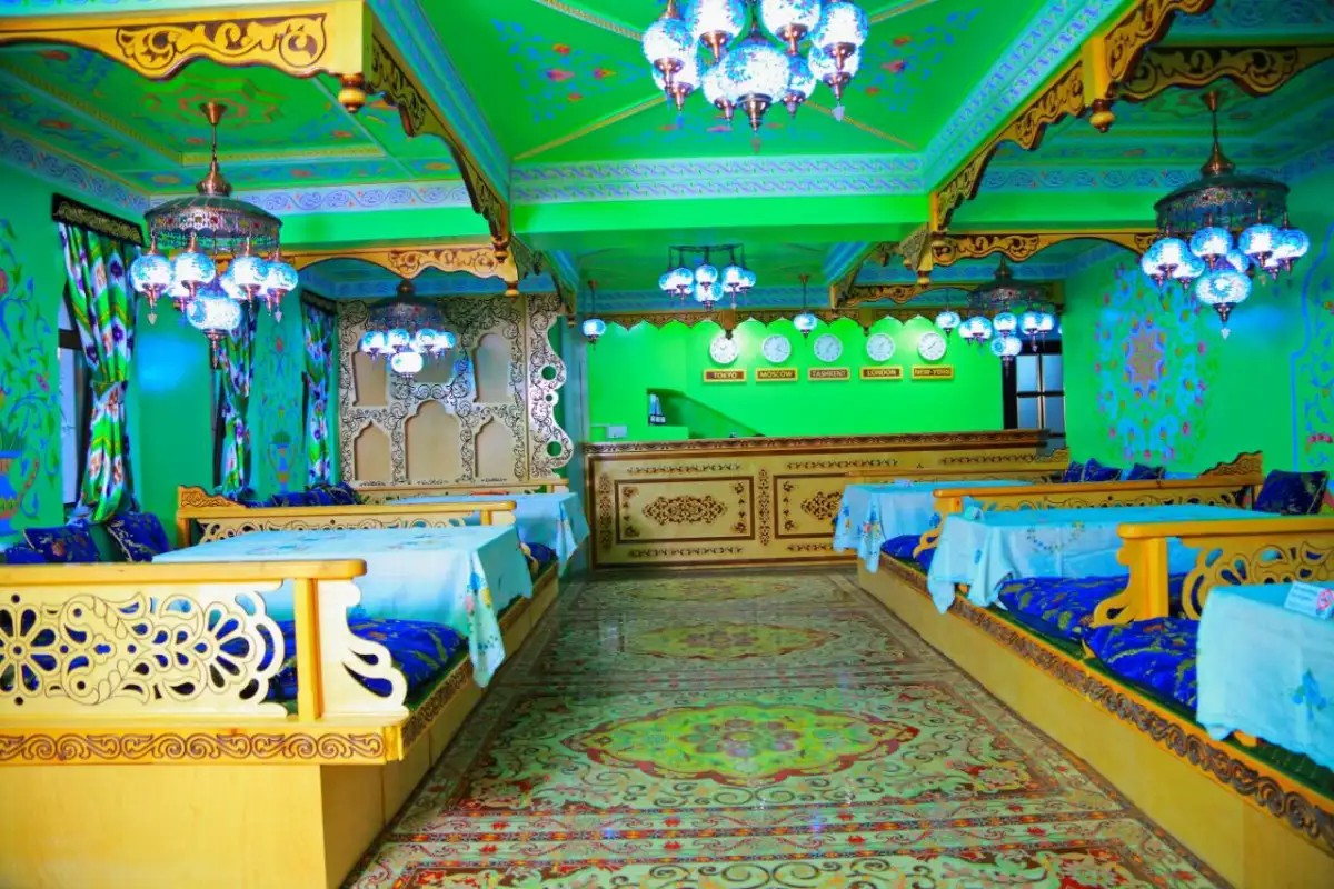 HON SAROY HOTEL