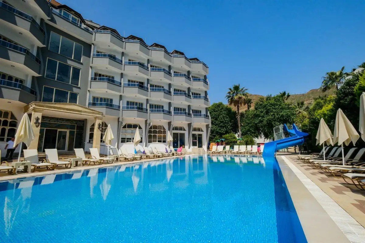 CLUB SELEN ICMELER