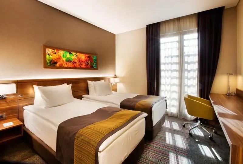 HOLIDAY INN ISTANBUL KADIKOY