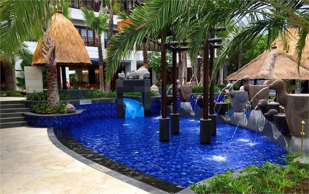 HOLIDAY INN RESORT BALI BENOA