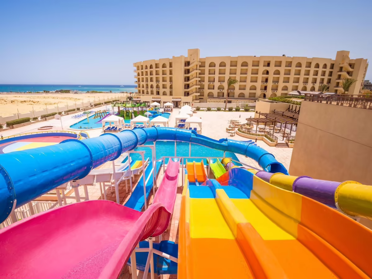 SUNNY DAYS MIRETTE FAMILY AQUAPARK