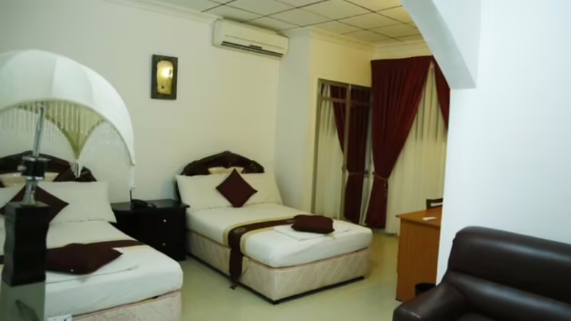 VILLA HOTEL