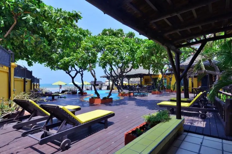 SUPATRA HUA HIN RESORT