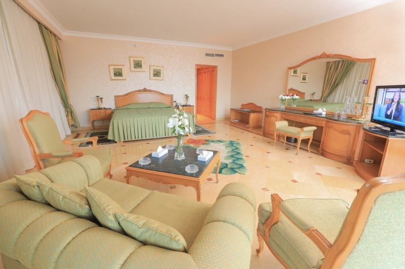 royal suite