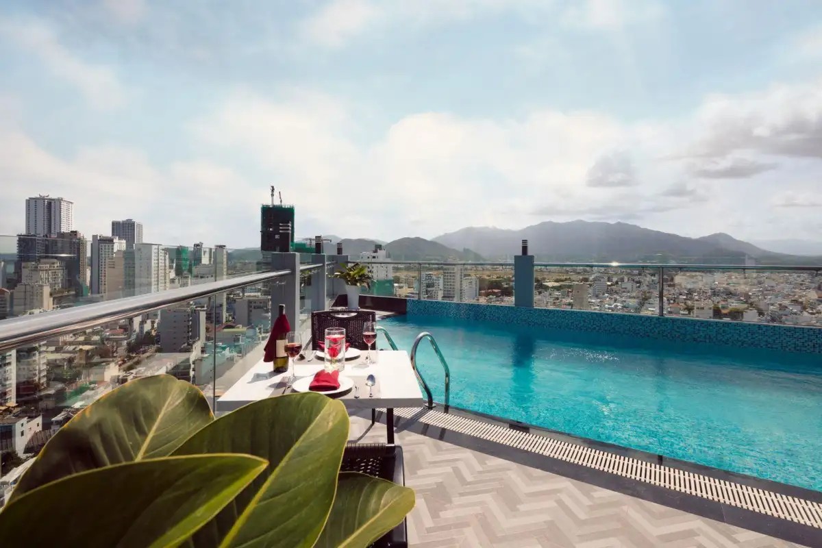 DIAMOND NHA TRANG HOTEL