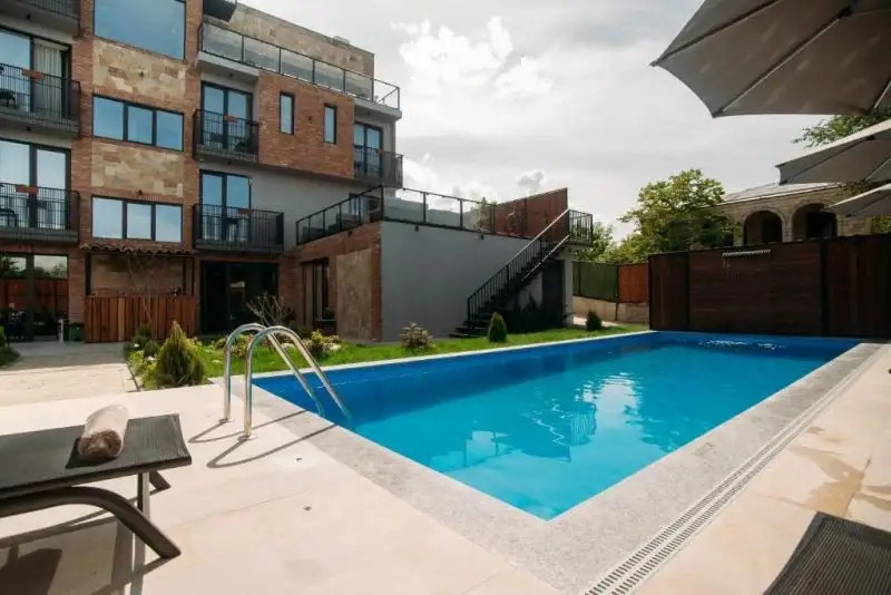 BOUTIQUE HOTEL KVIRIA