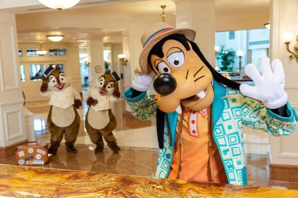HONG KONG DISNEYLAND