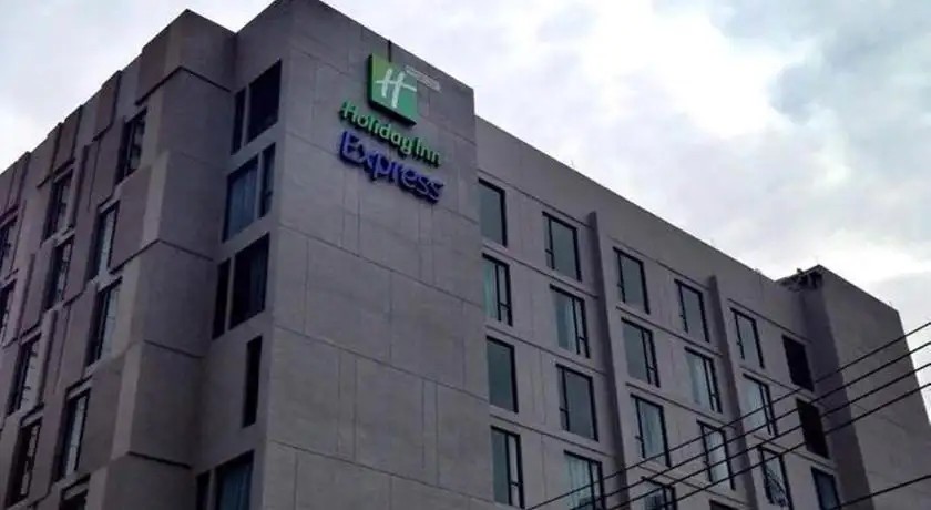 HOLIDAY INN EXPRESS BANGKOK SUKHUMVIT 11
