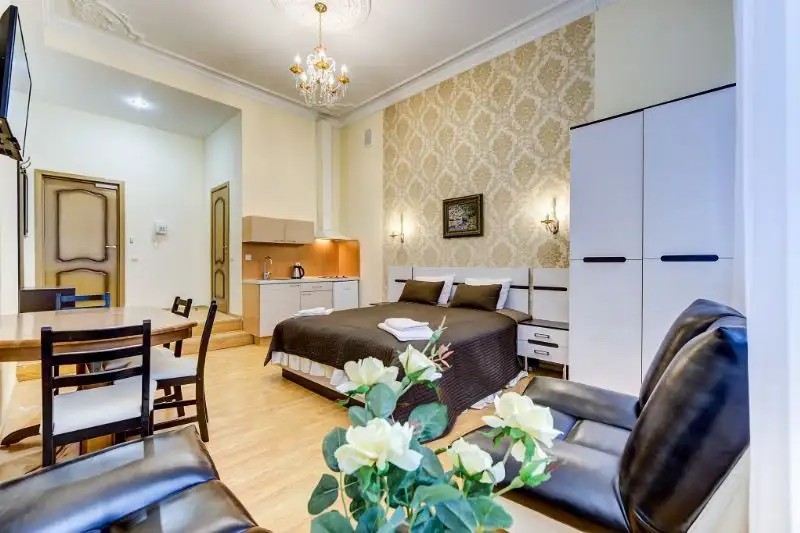 7TH FLOOR KIROCHNAYA