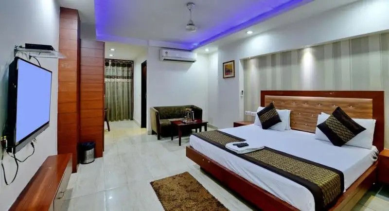EMPORIO HOTEL