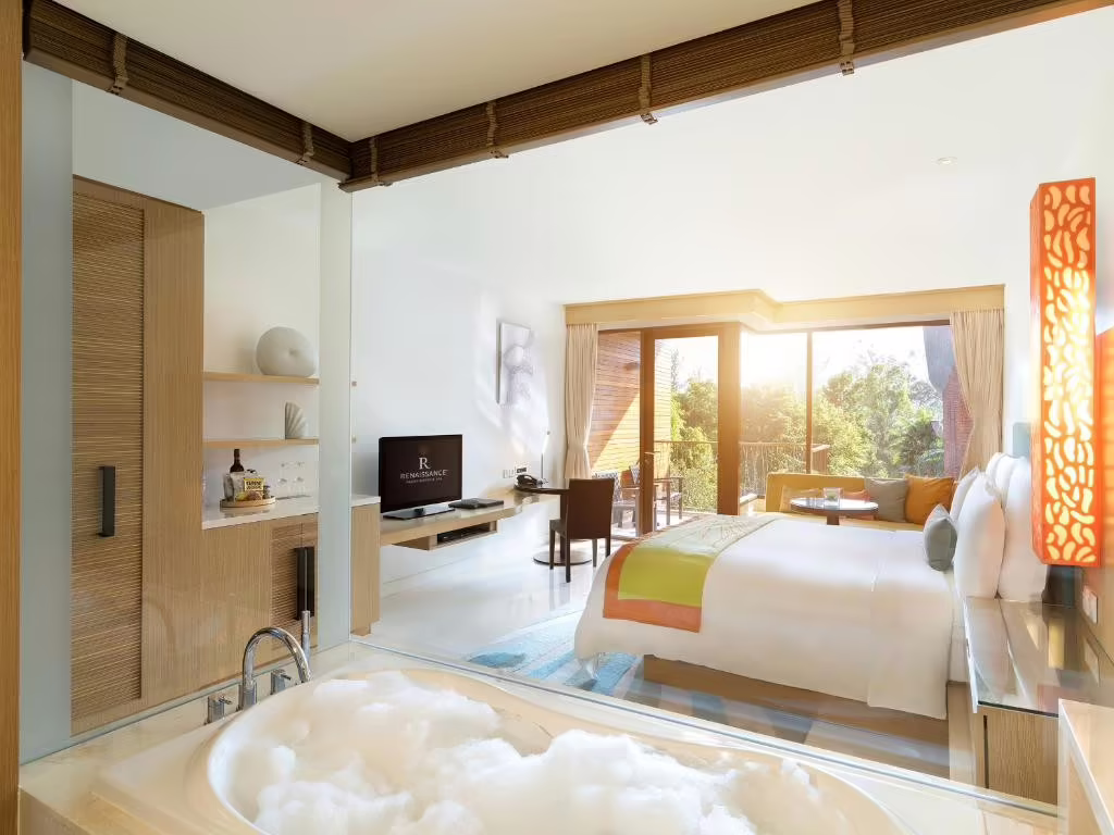 RENAISSANCE PHUKET RESORT & SPA