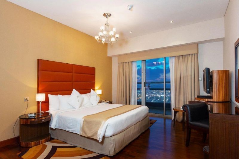 deluxe 2 bedrooms apartment