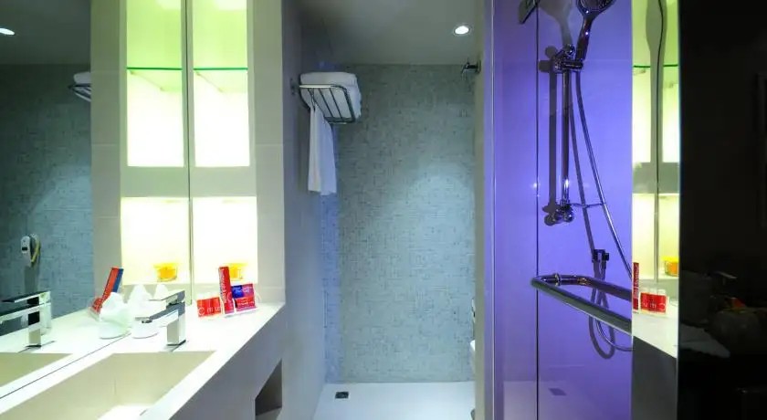 CITRUS SUKHUMVIT 13