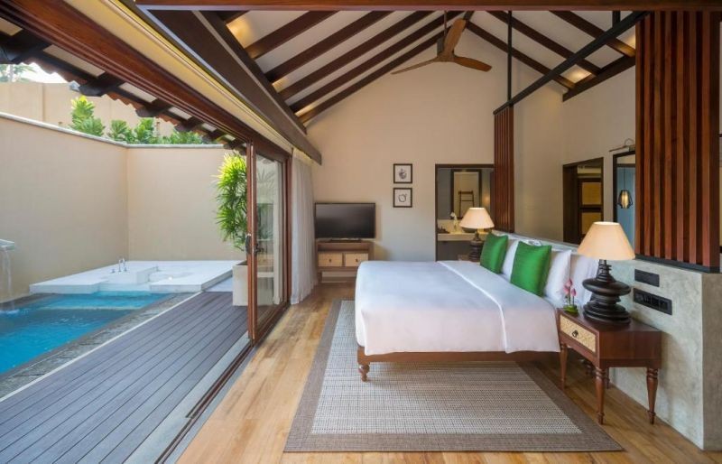 one bedroom pool villa