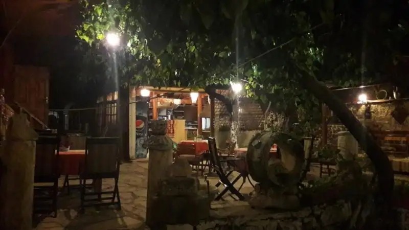 ANTONIOS HOTEL