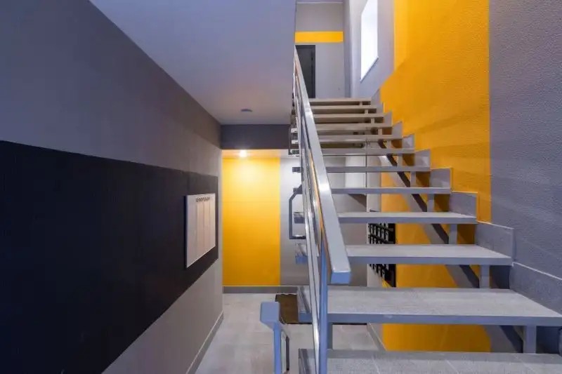LEOHOTELS НА ДУБРОВСКОЙ 11