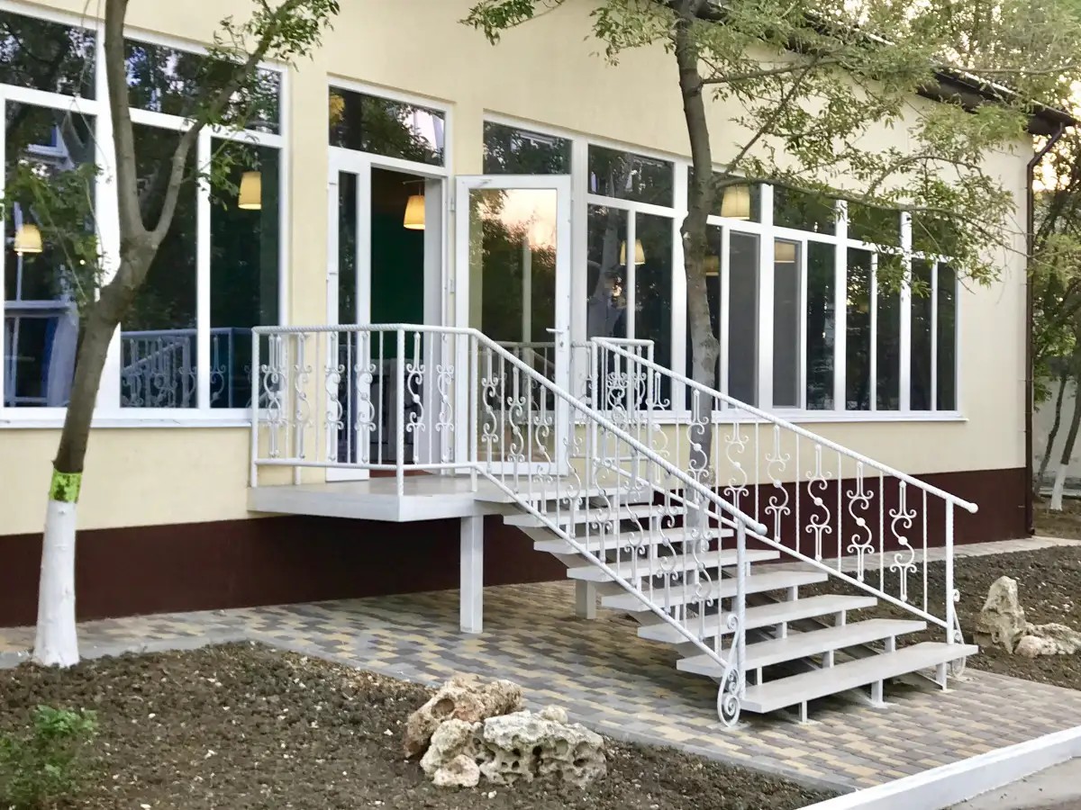 СВЕТ МАЯКА Б/О