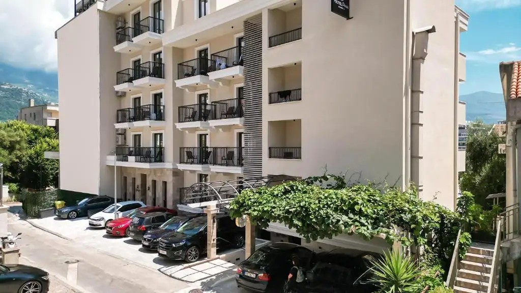 PIMA HOTEL BUDVA