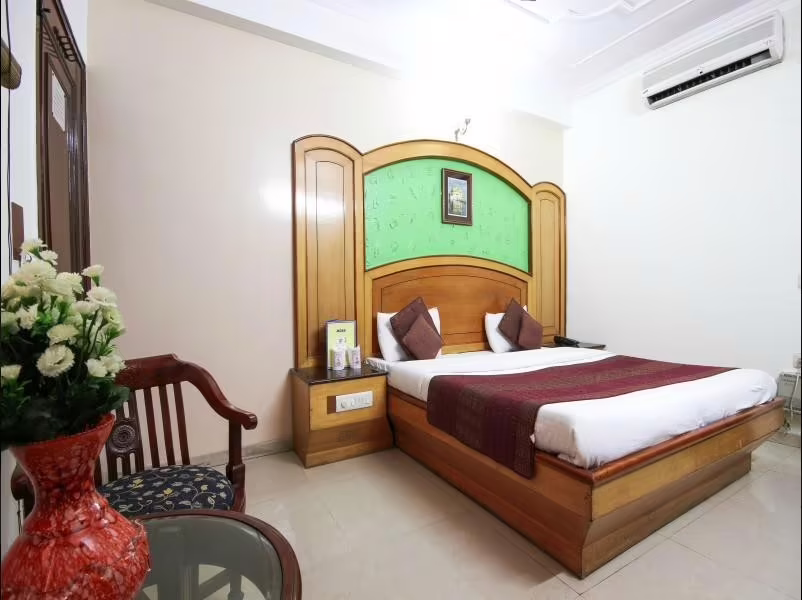 YUVRAJ DELUXE