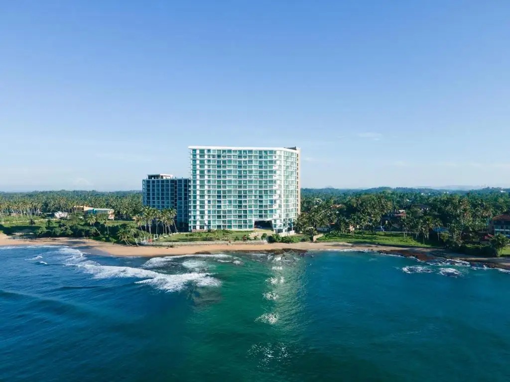 OCEANFRONT CONDOMINIUMS GALLE