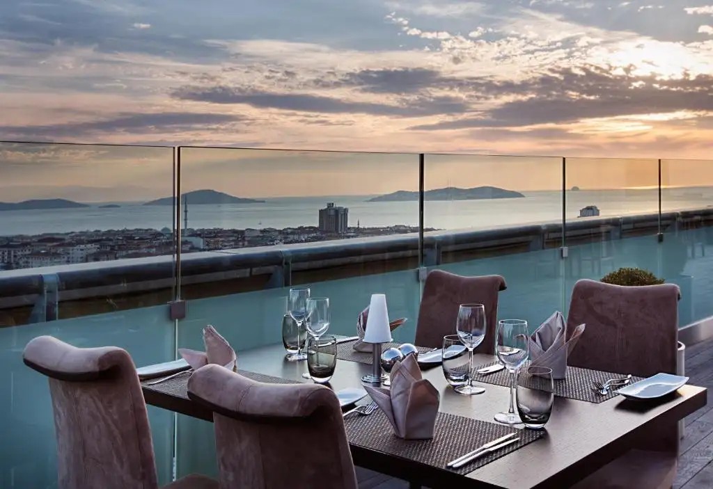 DEDEMAN BOSTANCI ISTANBUL HOTEL & CONVENTION CENTER