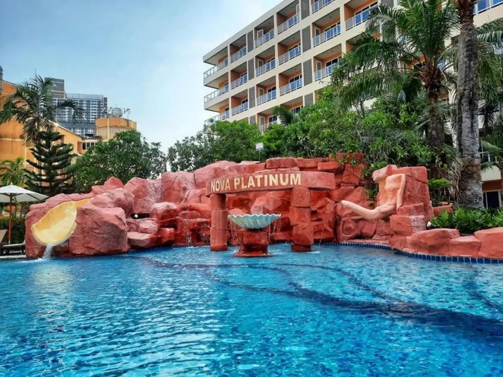NOVA PLATINUM HOTEL