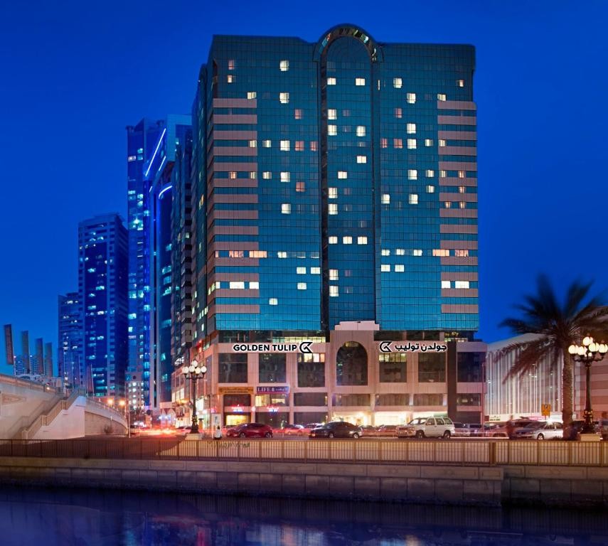 GOLDEN TULIP SHARJAH HOTEL APARTMENTS