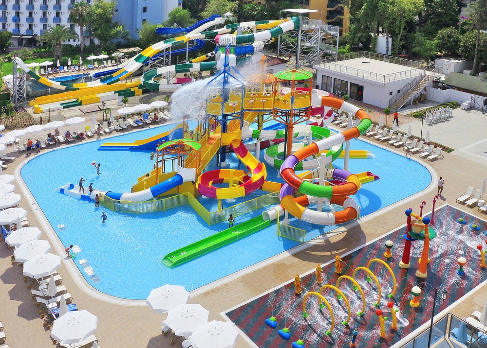 CLUB AQUA PLAZA (EX. SUNEOCLUB AQUA PLAZA)
