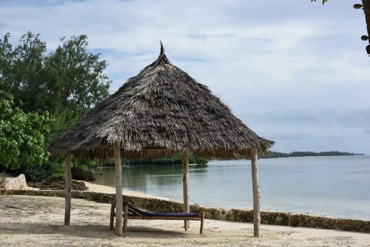 COCONUT TREE VILLAGE BEACH RESORT
